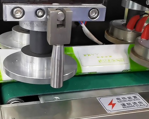 濕巾生產設備多少錢一臺？